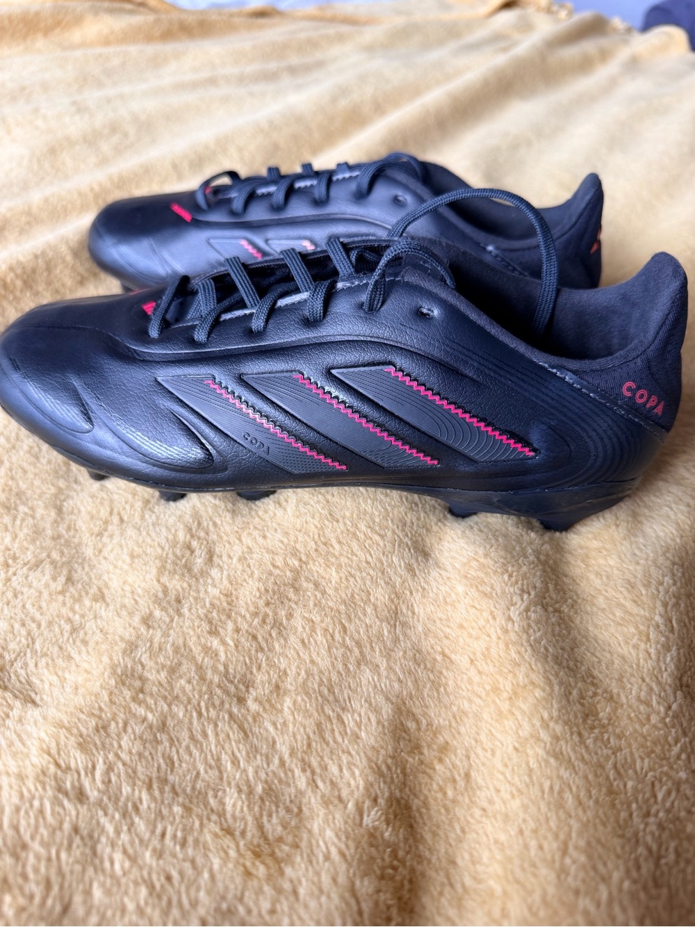 Adidas NWOT Copa Youth Soccer Cleats Black Pink Size 3.5 Firm Ground